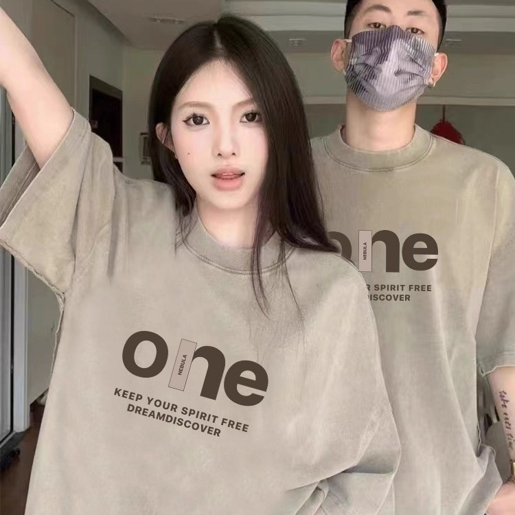 【两件装】2025新款超火情侣装夏天款一男一女小众高级感短袖t恤潮