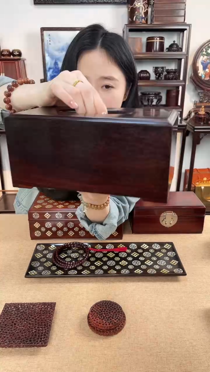 紫檀木类成套家具大号纸巾盒