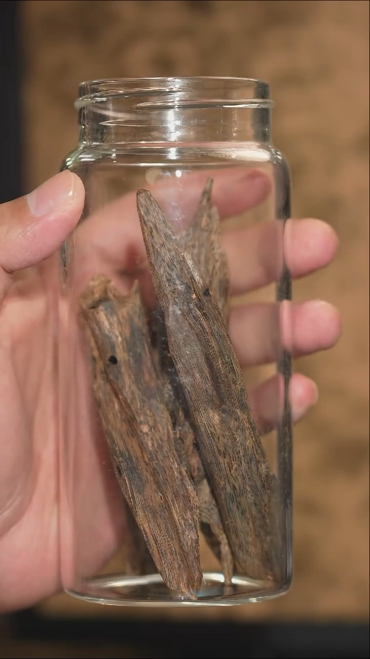 沉香沉香碎屑沧**兮海南沉香虫漏碎屑50克+