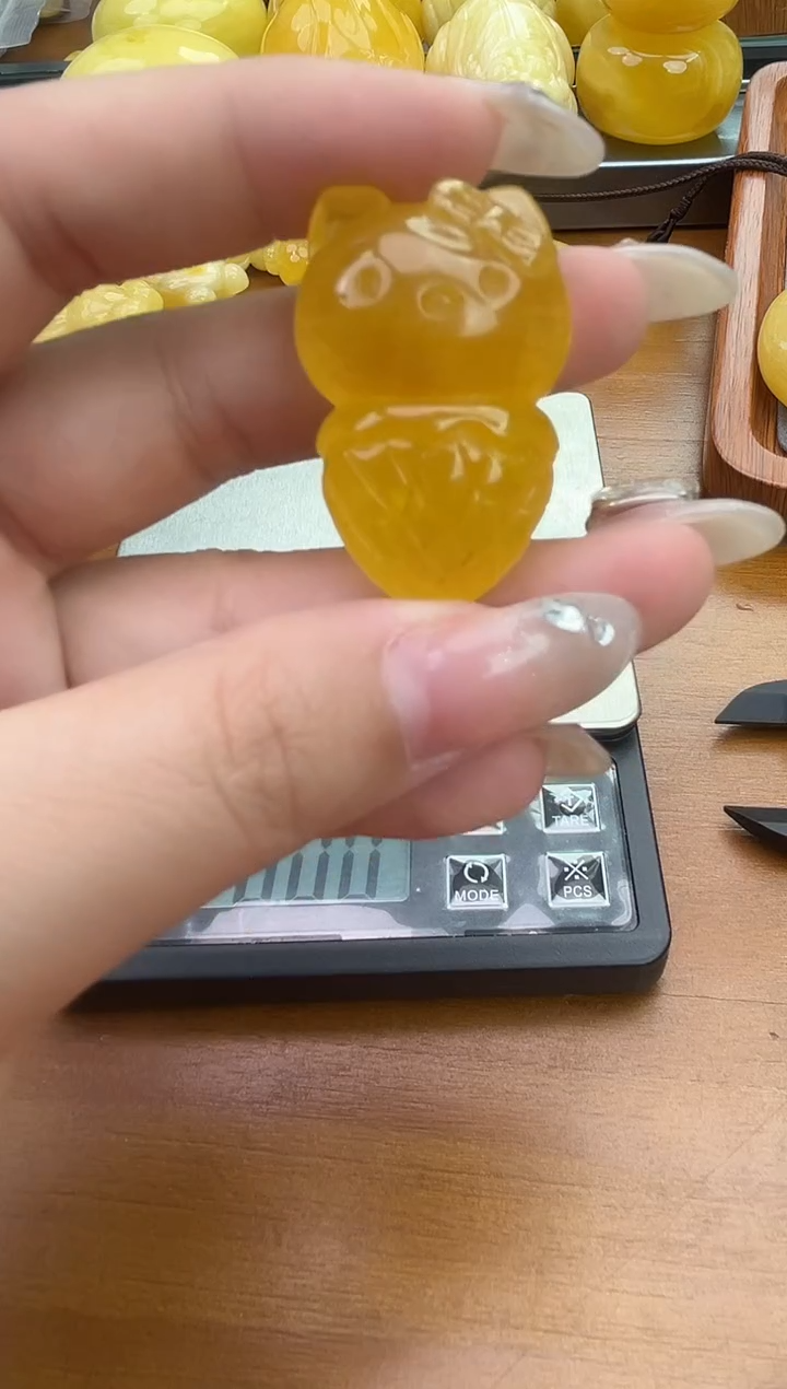 裸石琥珀未镶嵌琥珀蜜蜡吊坠