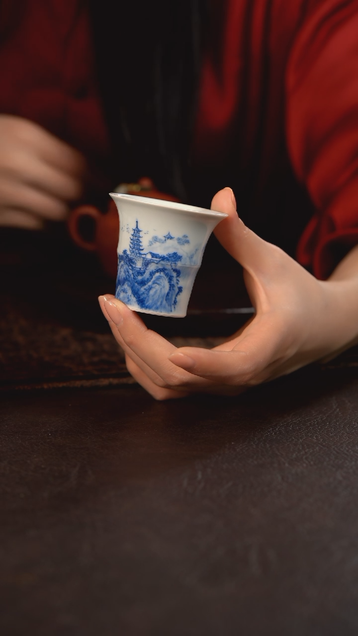 【闪购商品】杯聚澜堂国画山水竹节撇口杯宝塔