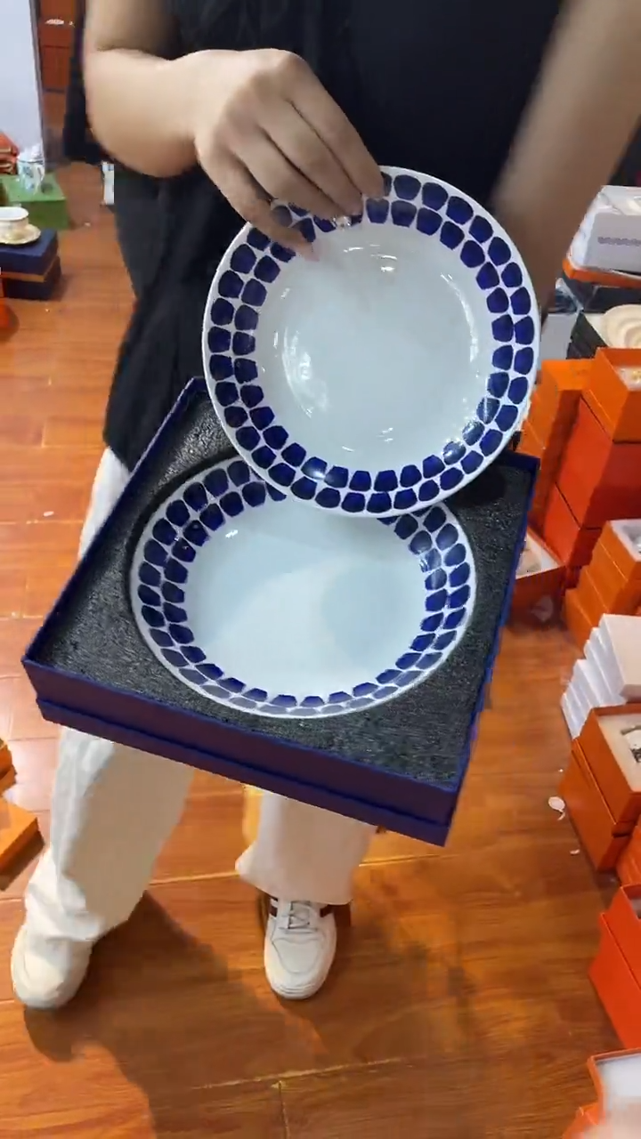 杯鸿辉家品牌瓷器，京东包邮！