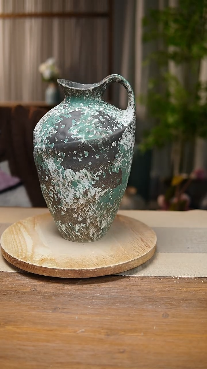 【闪购商品】陶瓷花器涂鸦绿奶壶