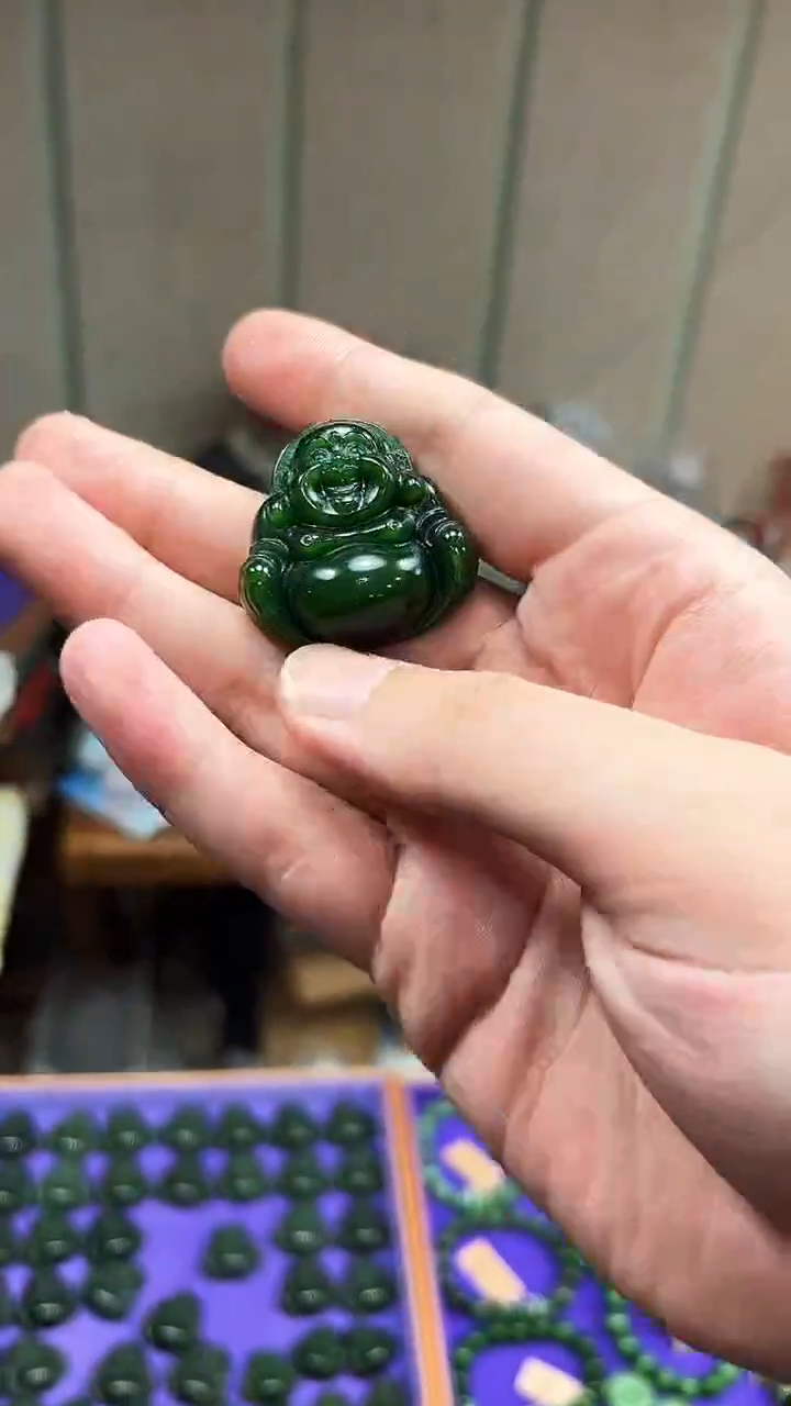 【闪购商品】和田玉佛公未镶嵌和田玉俄料佛公