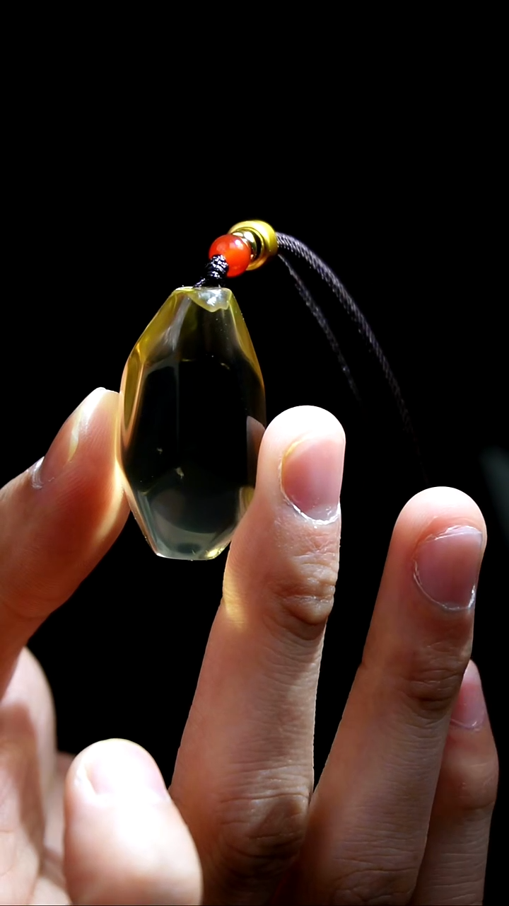 吊坠(赠链)未镶嵌水晶水晶