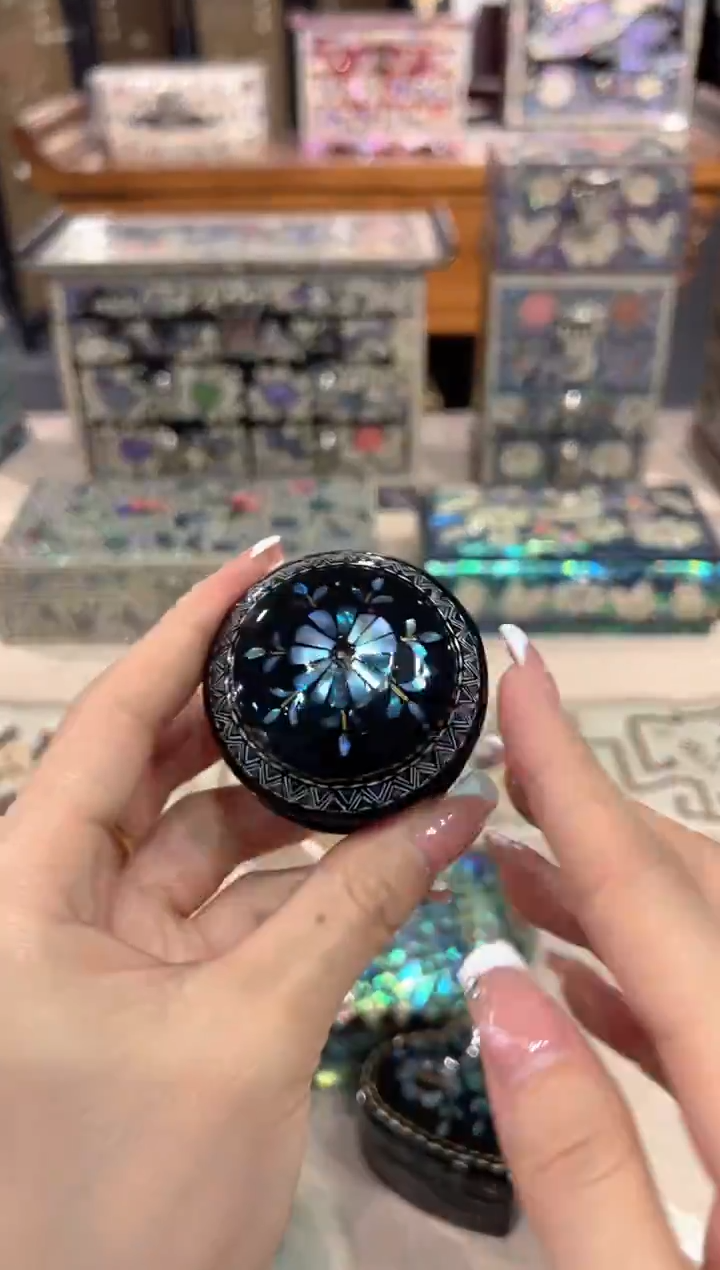 【闪购商品】微瑕老货弘贝雅螺钿漆器文化馆 