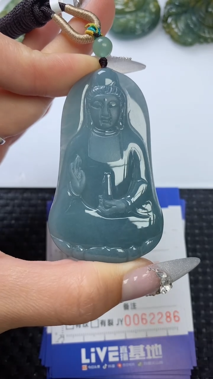 【闪购商品】翡翠颈饰未镶嵌1111111111111111