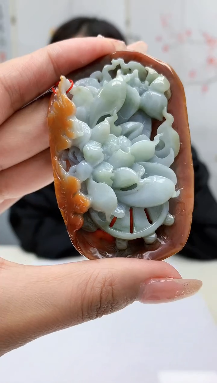 【闪购商品】定制翡翠未镶嵌4852MM-毛货挂件111