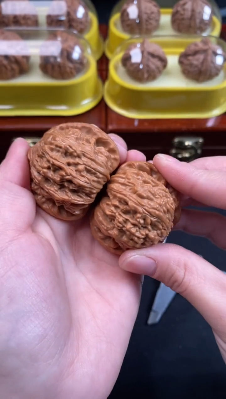 把件文玩核桃白狮子42尺F108