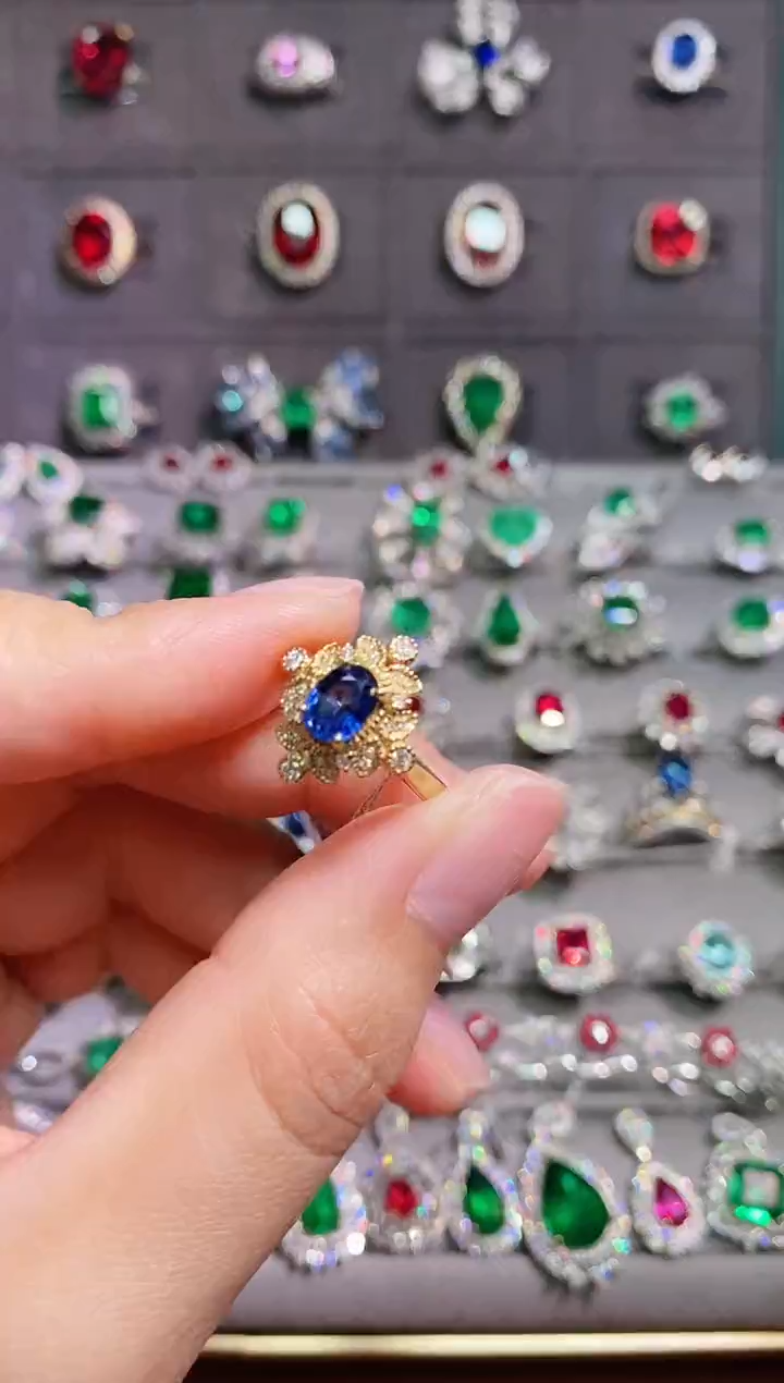 【闪购商品】蓝宝石18K金戒指18K金镶嵌1