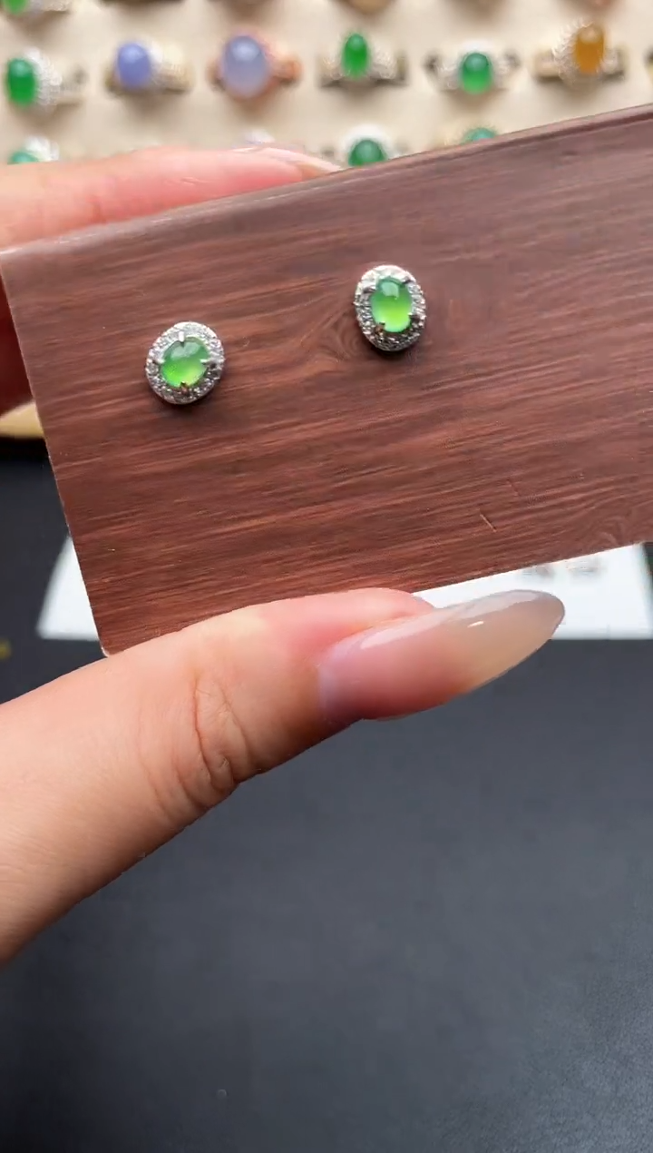 银S925镶嵌戒指翡翠一物一证一礼盒