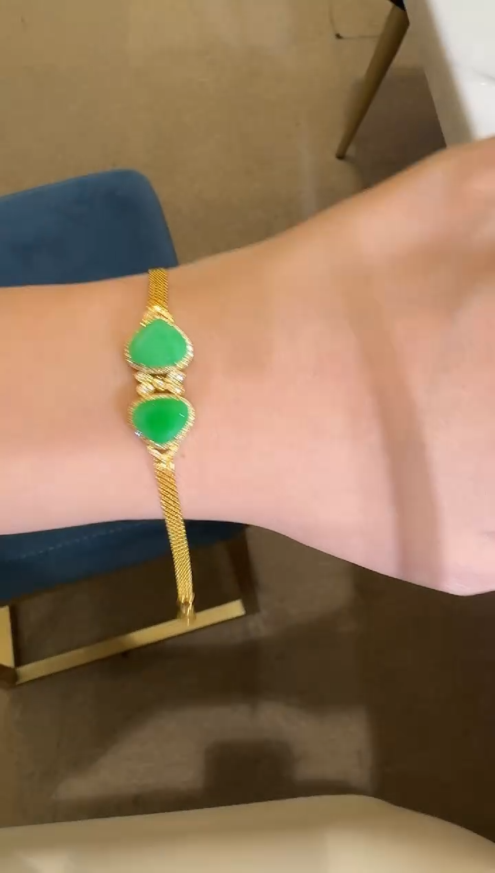 【闪购商品】翡翠吊坠(不含链)18K金镶嵌【源头工厂】钻石镶嵌手链