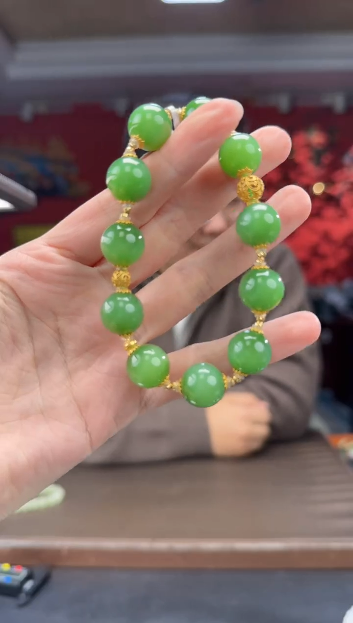 18K金镶嵌手串和田玉碧玉粉绿diy单圈手串