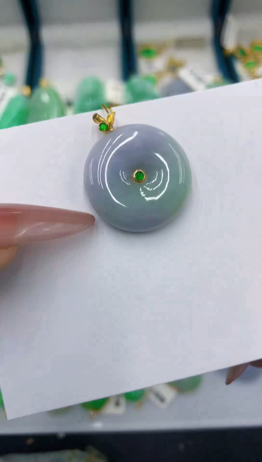 颈饰18K金镶嵌翡翠11111