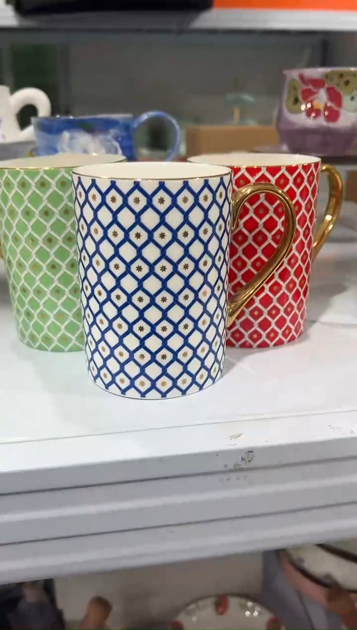 杯子骨瓷（礼盒）蓝色马克杯一个