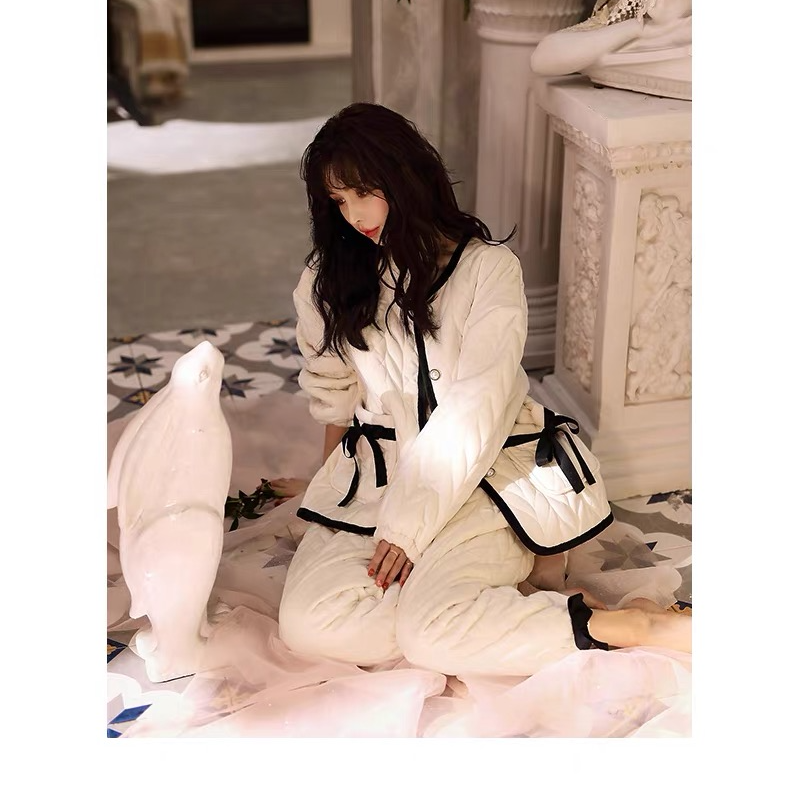 女士杏色小香风冬季夹棉加厚套装可家居可外出套装