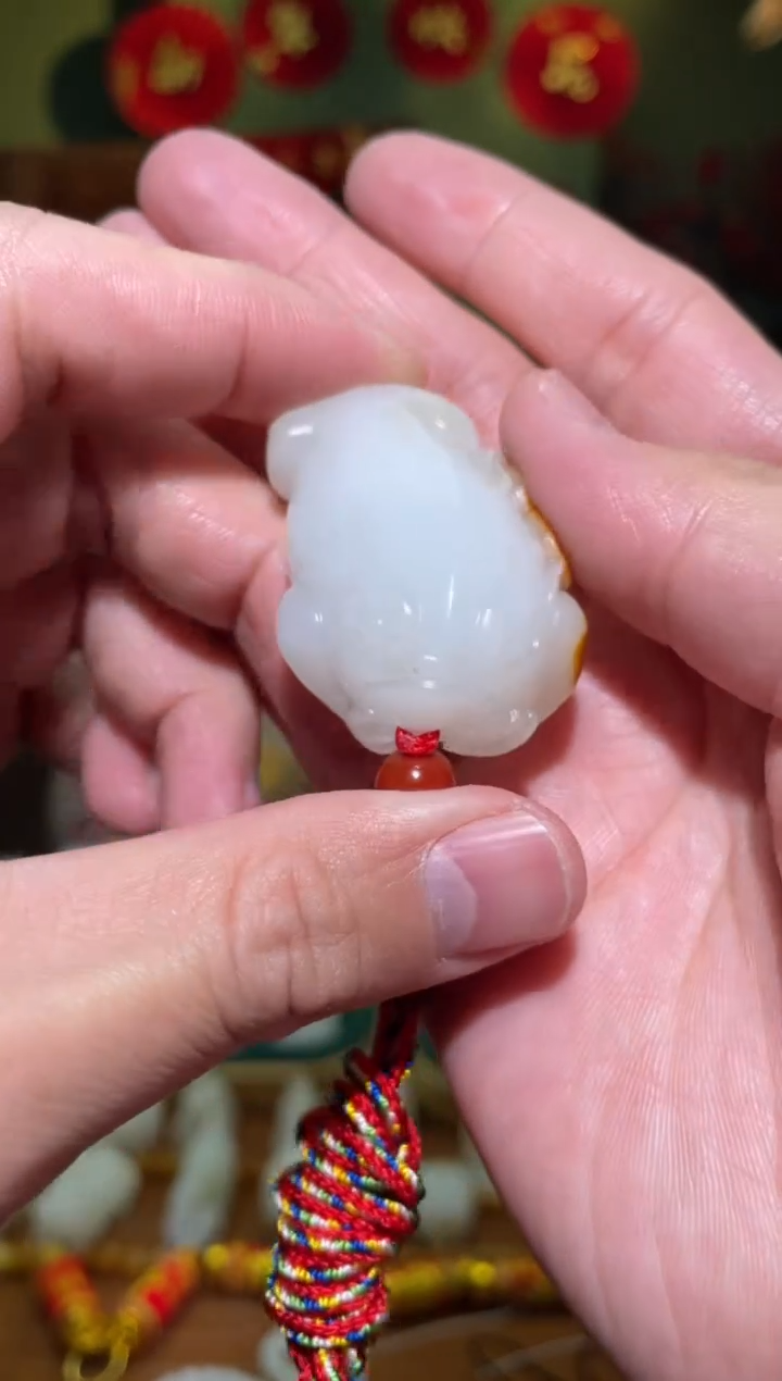 【闪购商品】和田玉吊坠(不含链)未镶嵌蟾