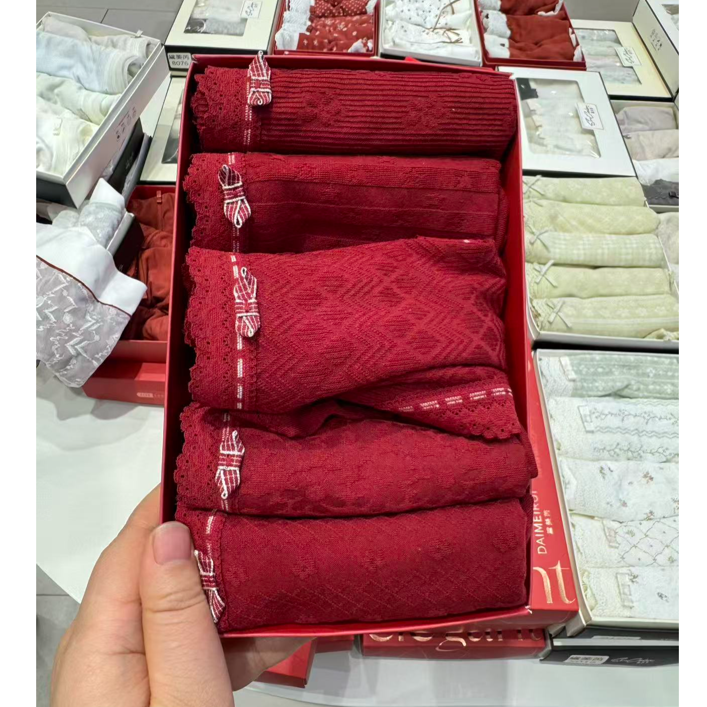 黛美芮 X066 内裤女五条装中腰包臀弹力大红本命三角短裤1114 066