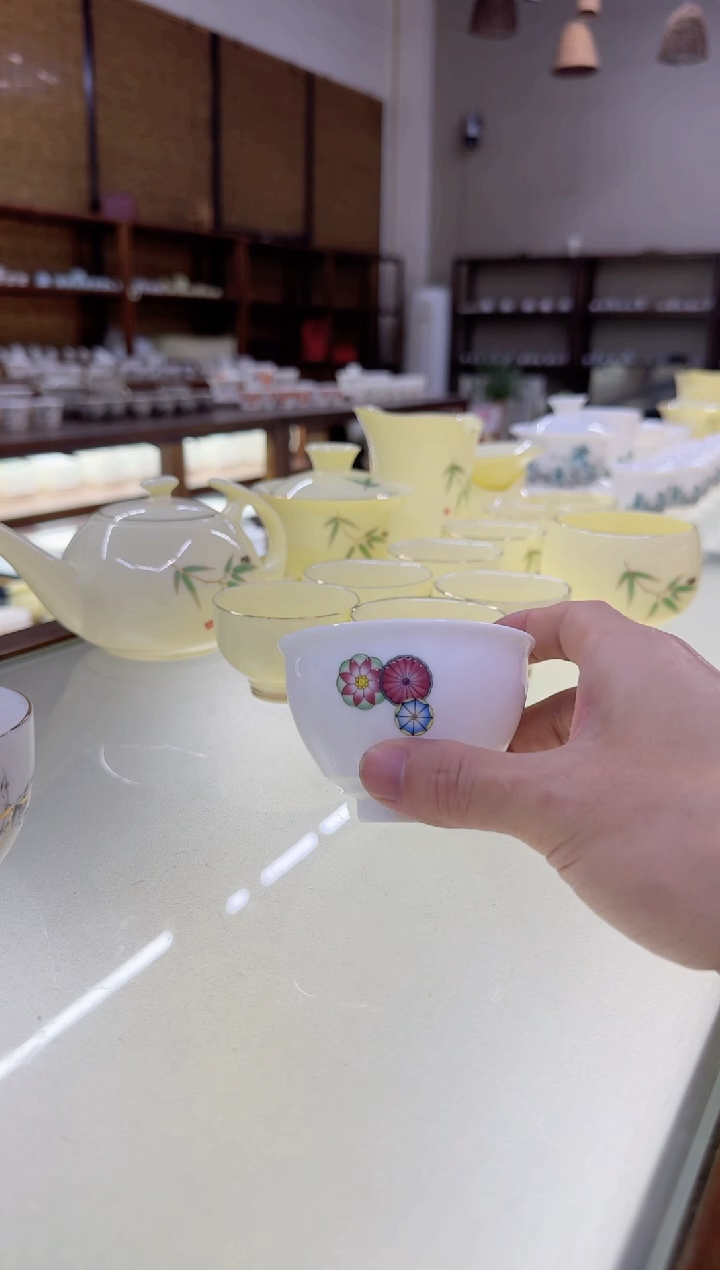 【闪购商品】瓷片言泥言泥言泥@YN