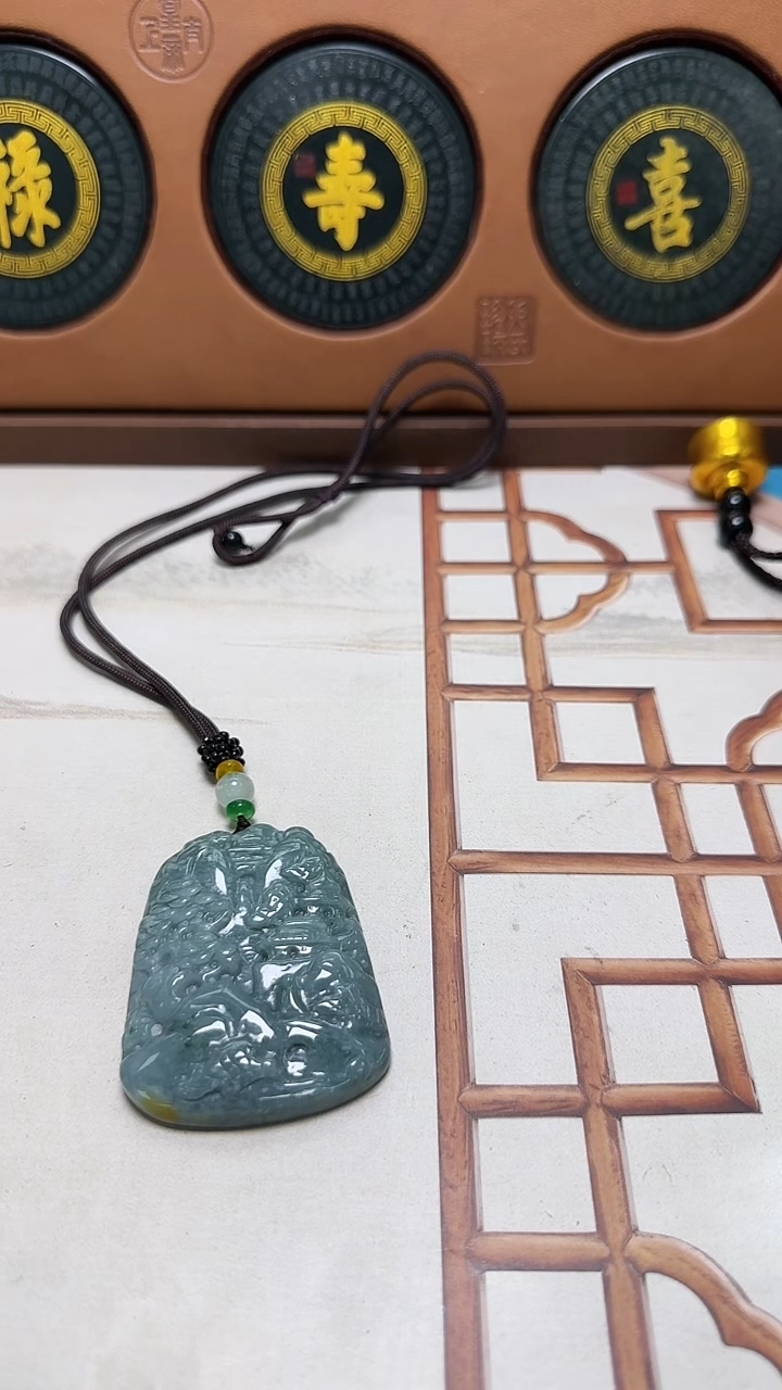 颈饰未镶嵌翡翠2409