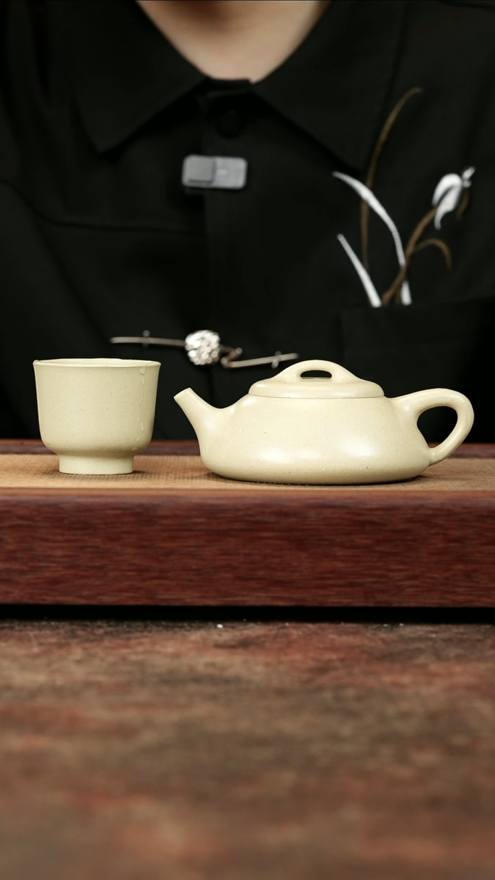 【闪购商品】紫砂茶壶梨皮本绿纳瓢