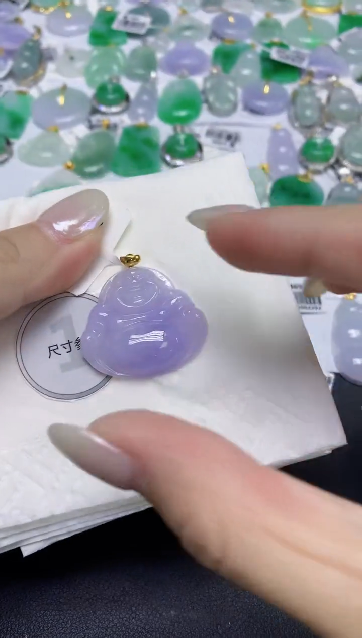 颈饰18K金镶嵌翡翠天然缅甸翡翠A货多样性发一件