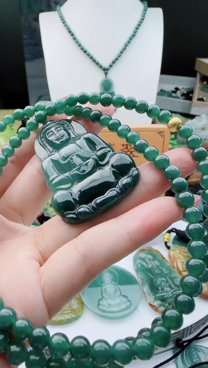 【闪购商品】翡翠颈饰未镶嵌多样性随机一件发货