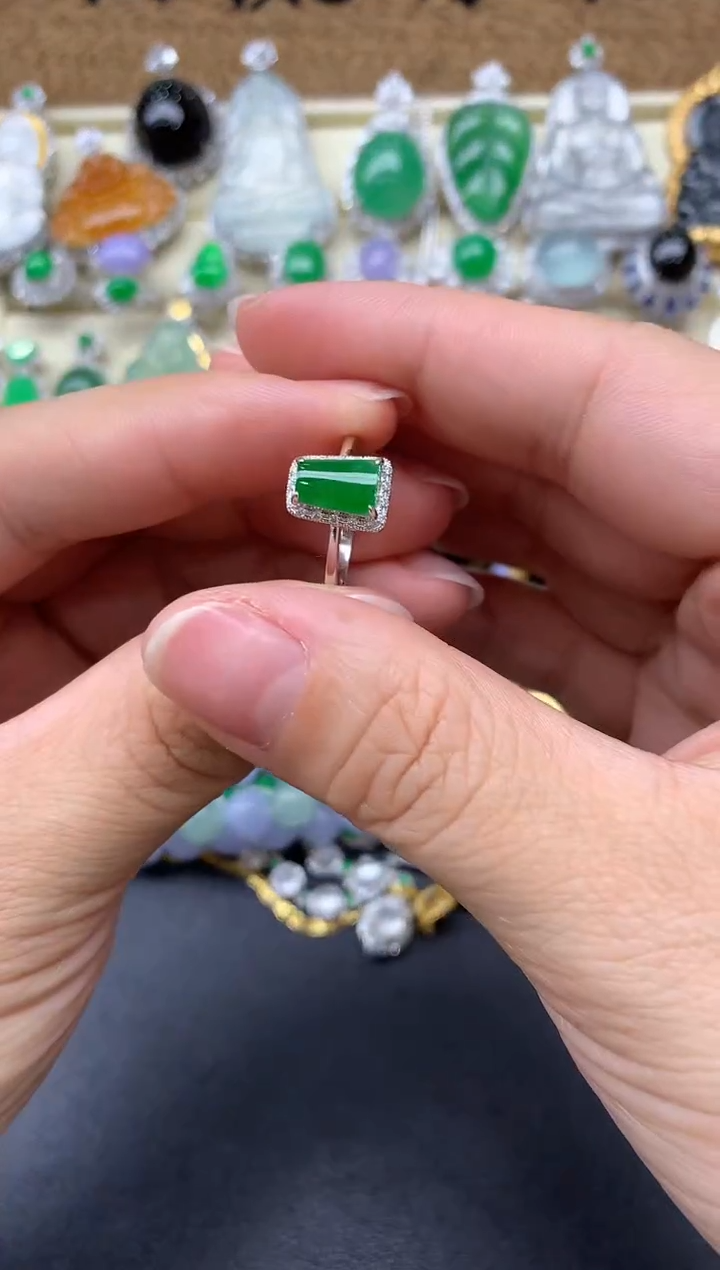 【闪购商品】翡翠戒指18K金镶嵌281-中国好珍宝