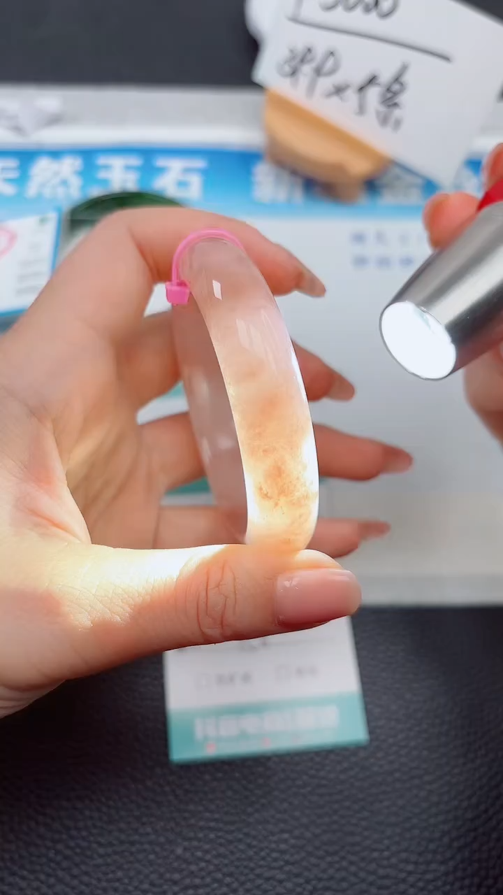 【闪购商品】石英质玉手镯未镶嵌552