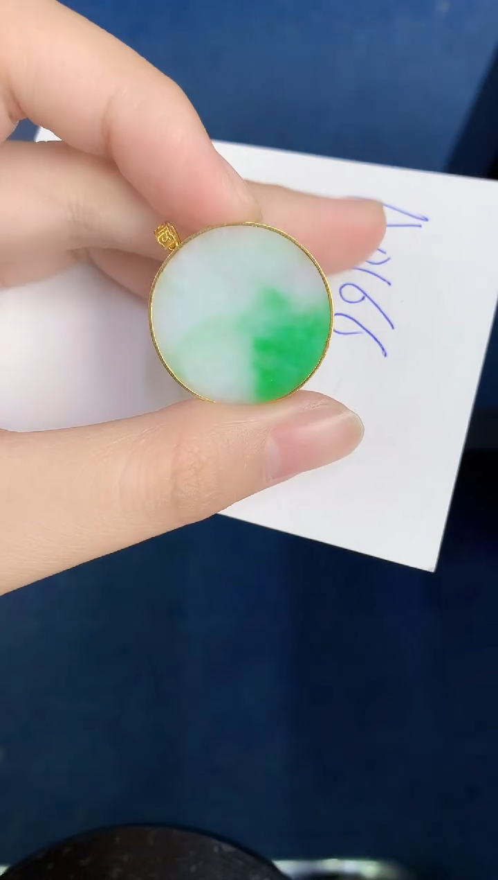 【闪购商品】翡翠颈饰18K金镶嵌000000000