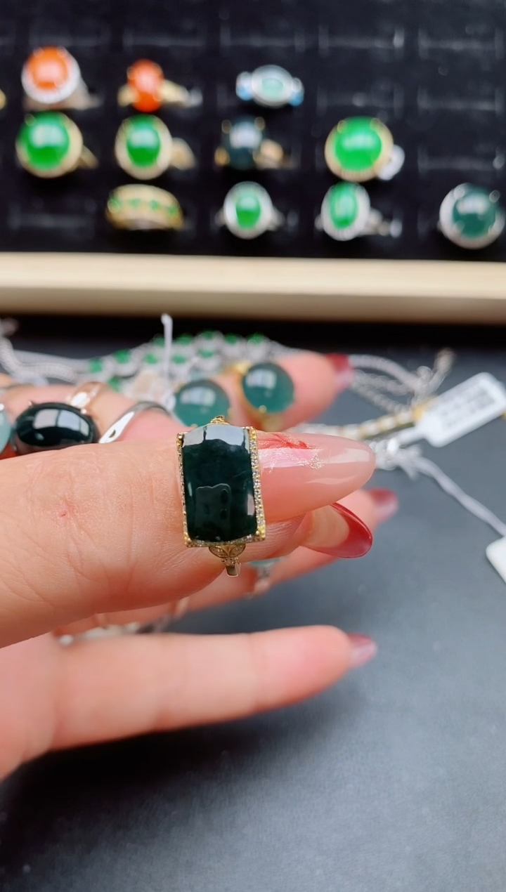 【闪购商品】翡翠戒指银S925镶嵌580550