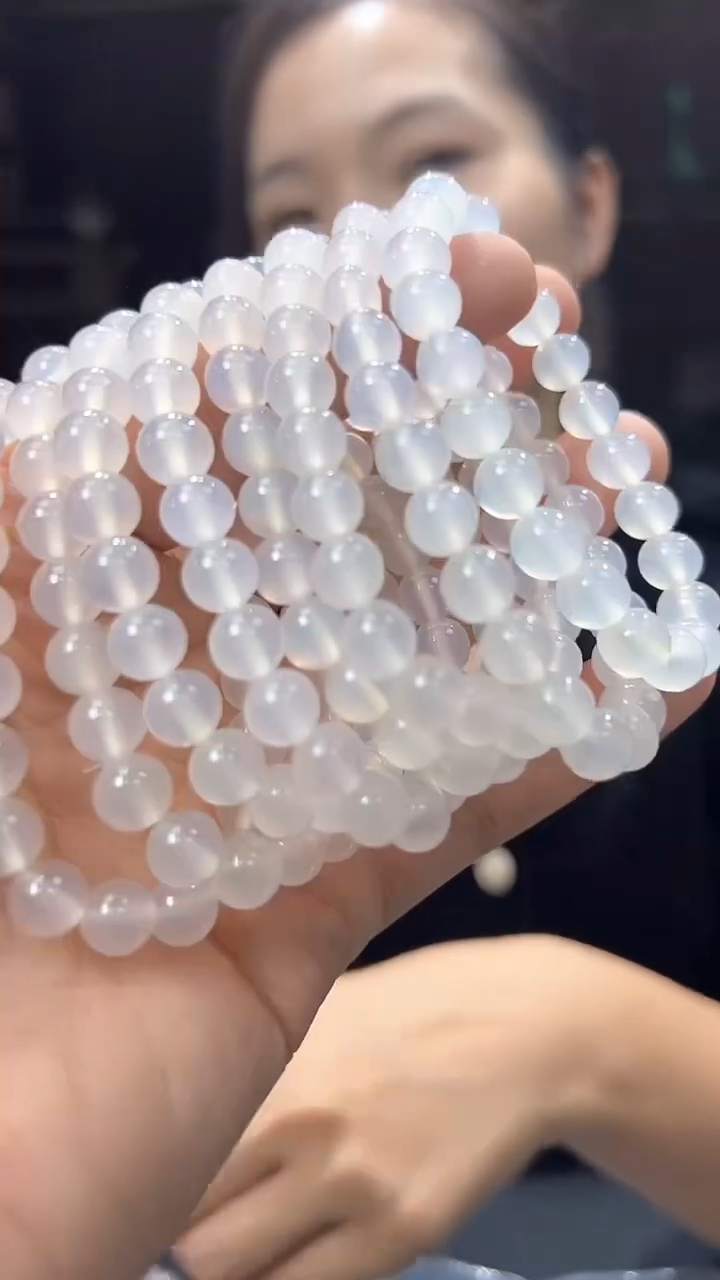 未镶嵌颈饰玛瑙/玉髓92多样性发一