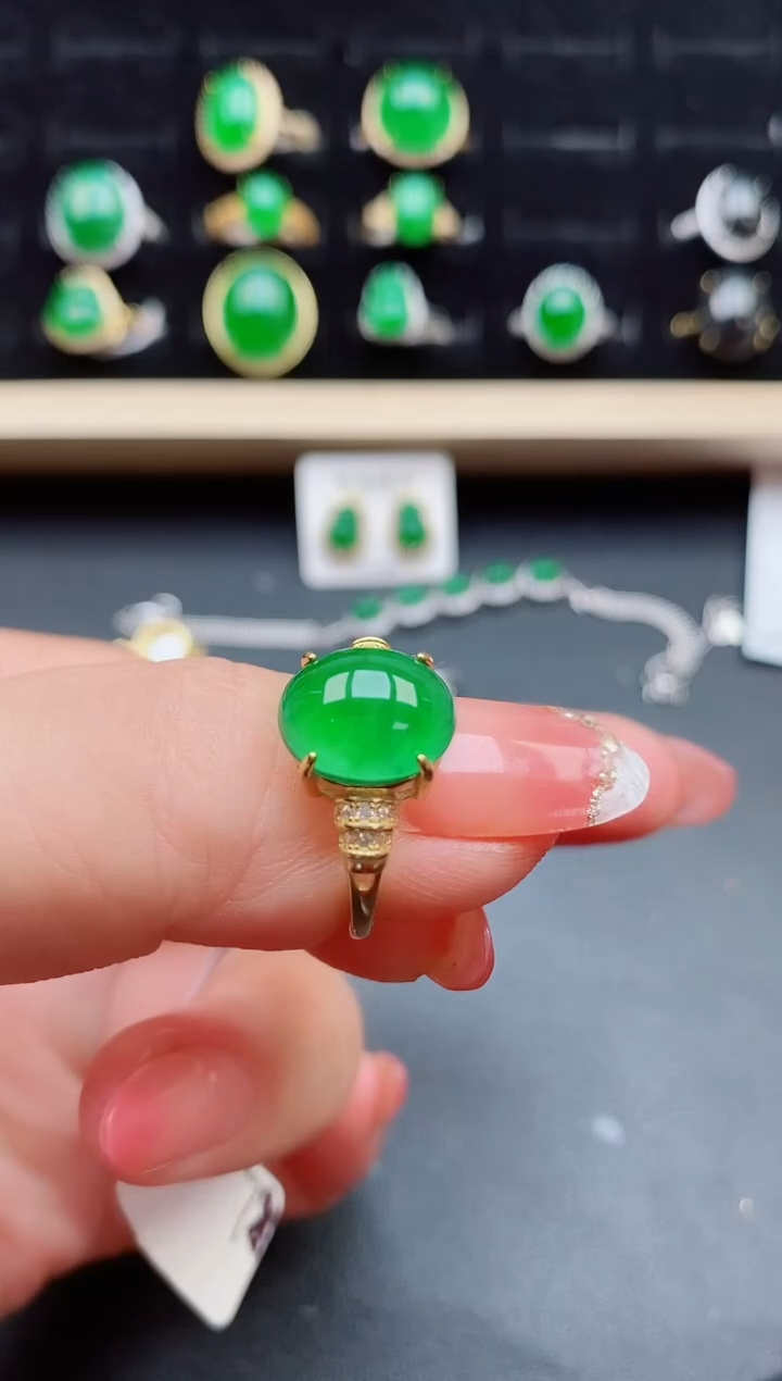 【闪购商品】翡翠戒指银S925镶嵌12121