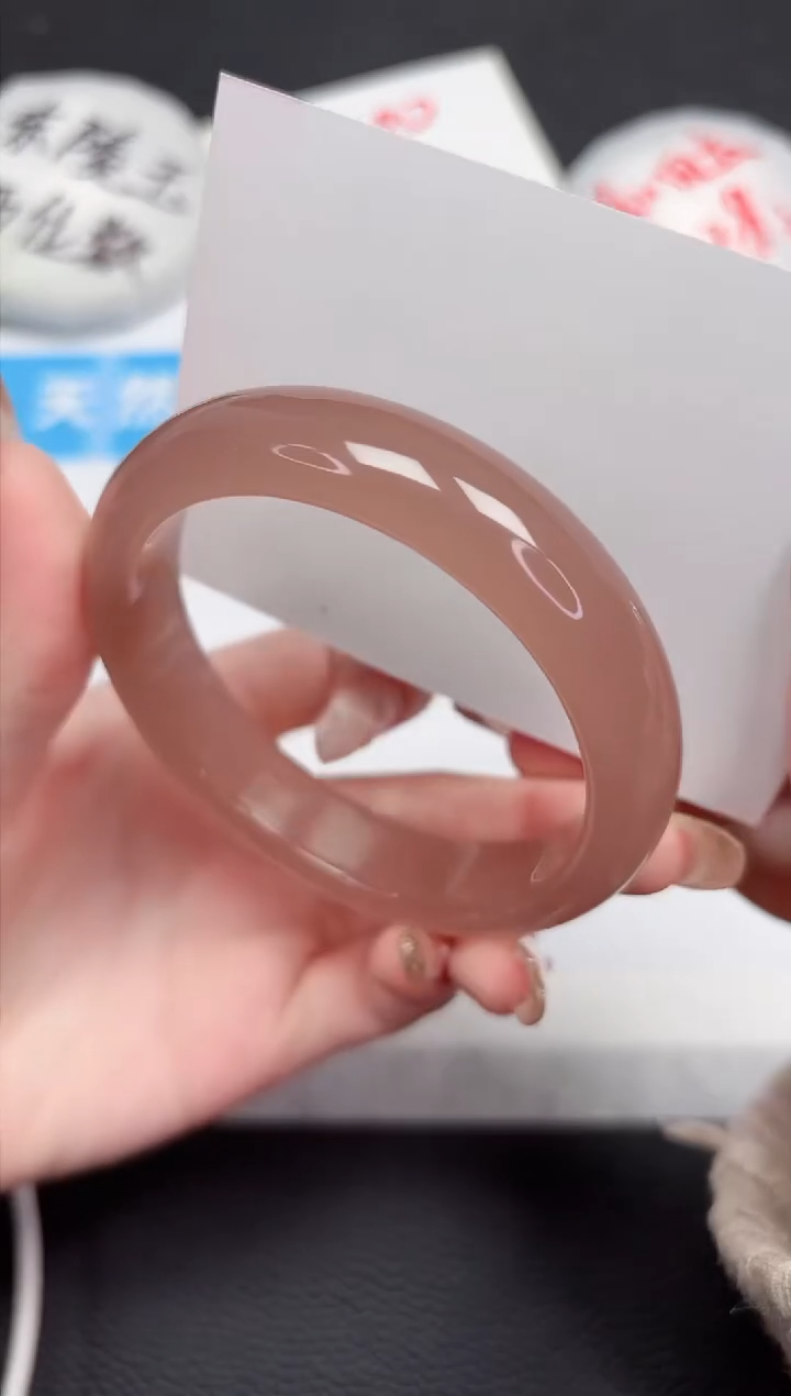 【闪购商品】石英质玉手镯未镶嵌62-