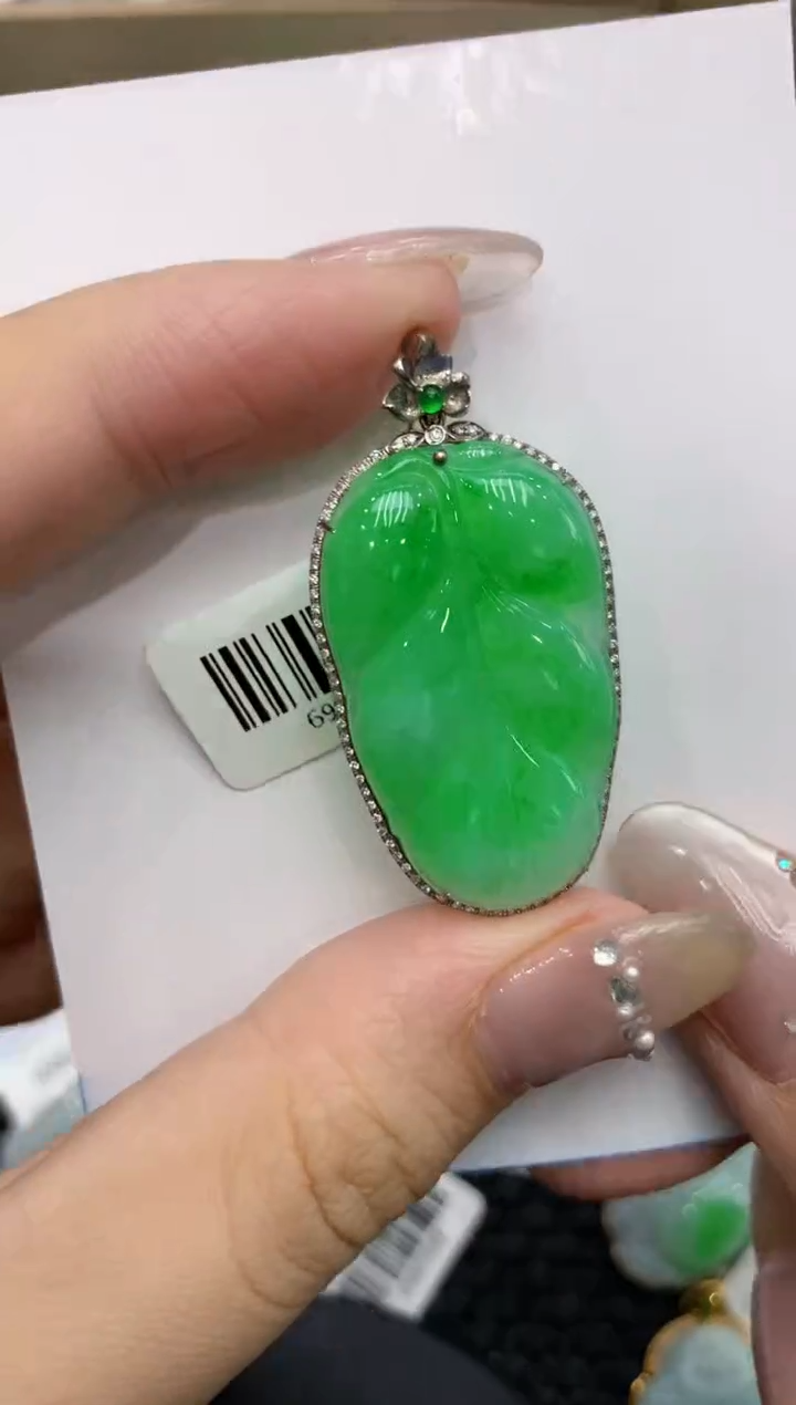 【闪购商品】翡翠颈饰18K金镶嵌222222222