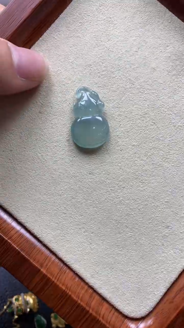 【闪购商品】翡翠颈饰未镶嵌063翡翠吊坠