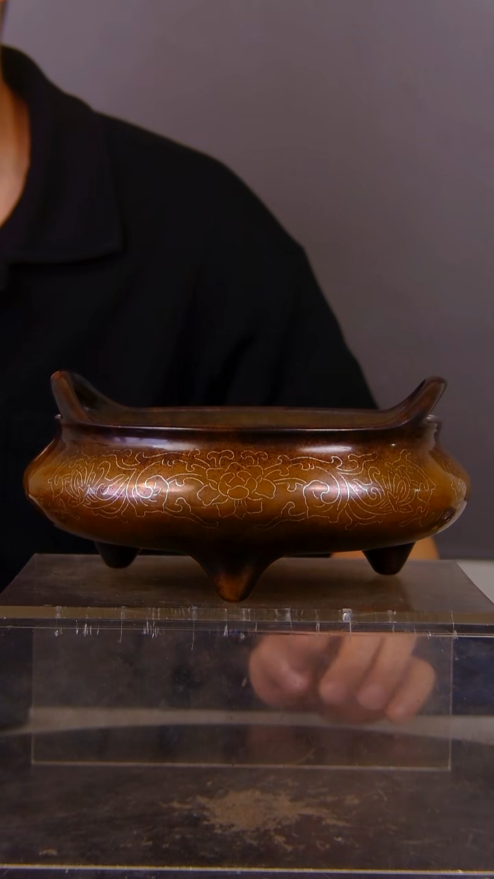 瓷片芷****馆山水紫铜鎏金造像香炉结缘1111