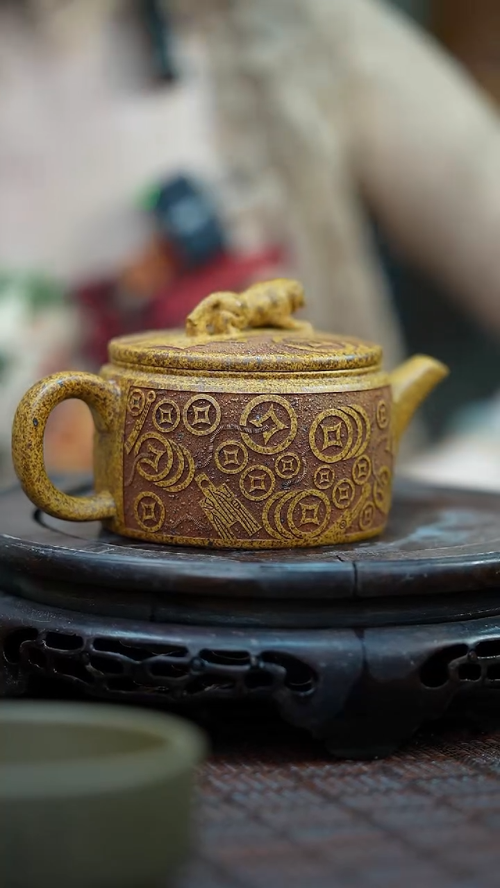 茶壶紫砂宜兴紫砂岁颐传砂原矿全手1