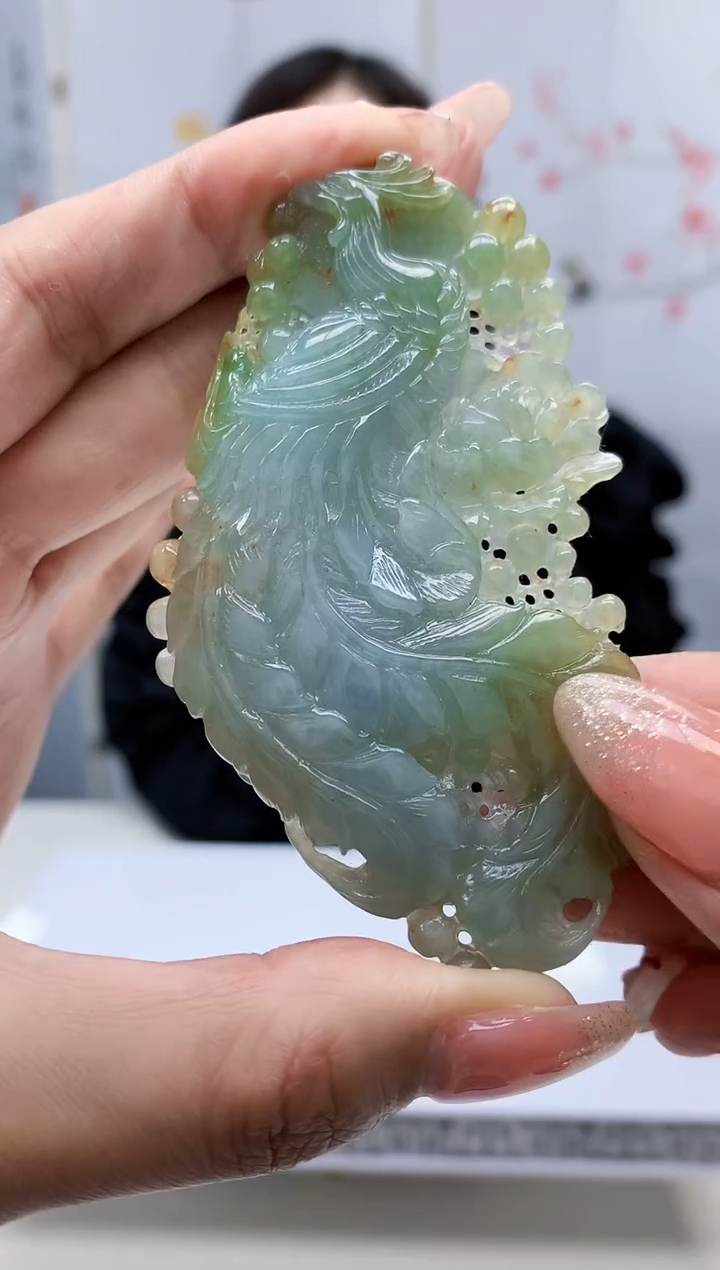 【闪购商品】定制翡翠未镶嵌4852MM-毛货挂件116