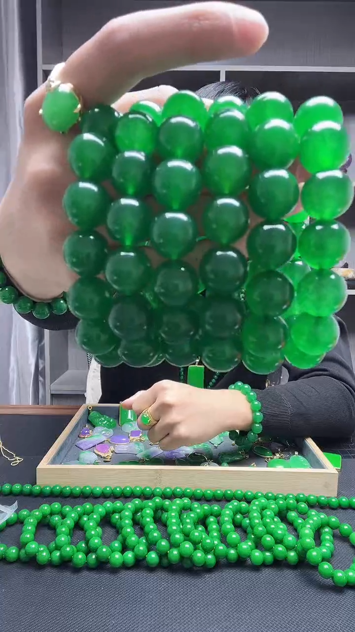 未镶嵌手链翡翠手链