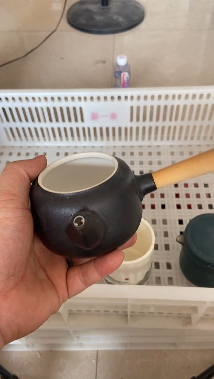 杯摄影的产品有使用过的痕迹有点脏介意勿拍