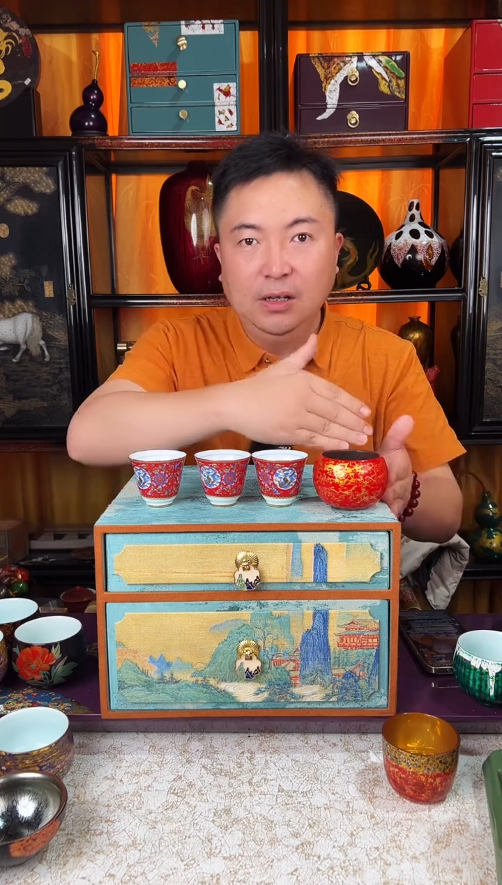 紫砂红金主人杯加三个珐琅彩客杯-太古大漆