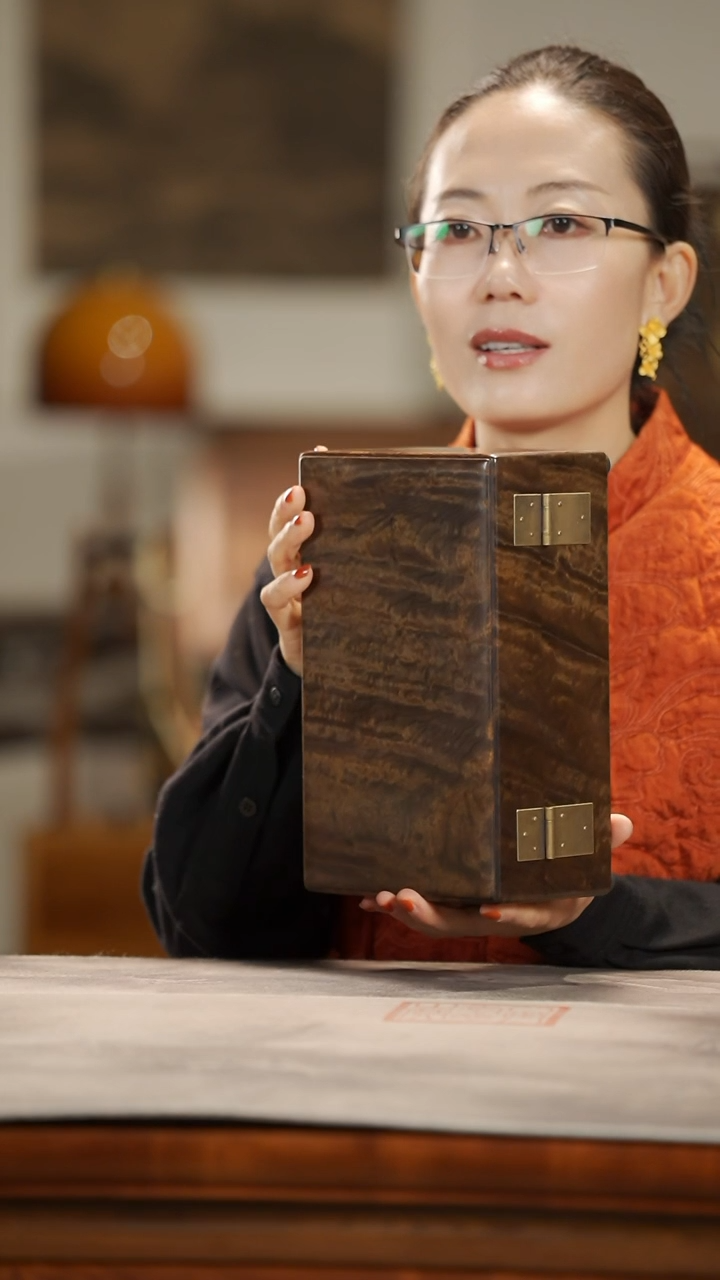 【闪购商品】金丝楠木雕586闪电纹精工一木一器首饰盒