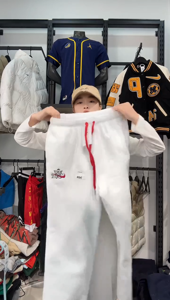 3629闪购编码 Nike/Joedan运动卫衣裤以直播间过款为准 尺码  l