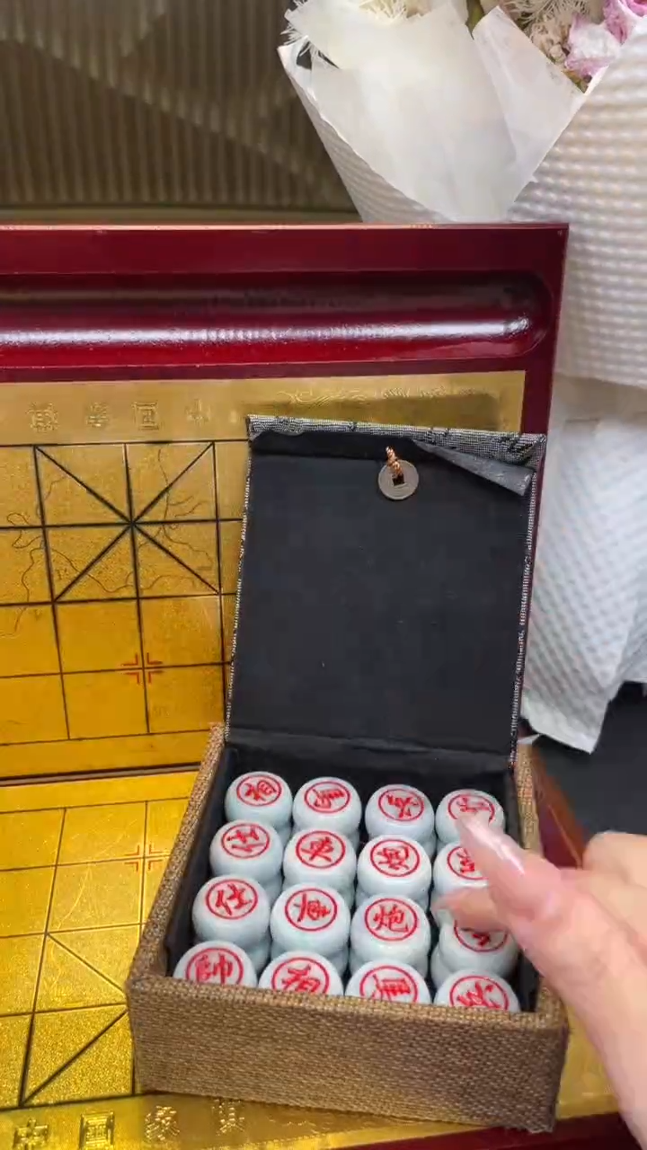 翡翠摆件未镶嵌        *138一套