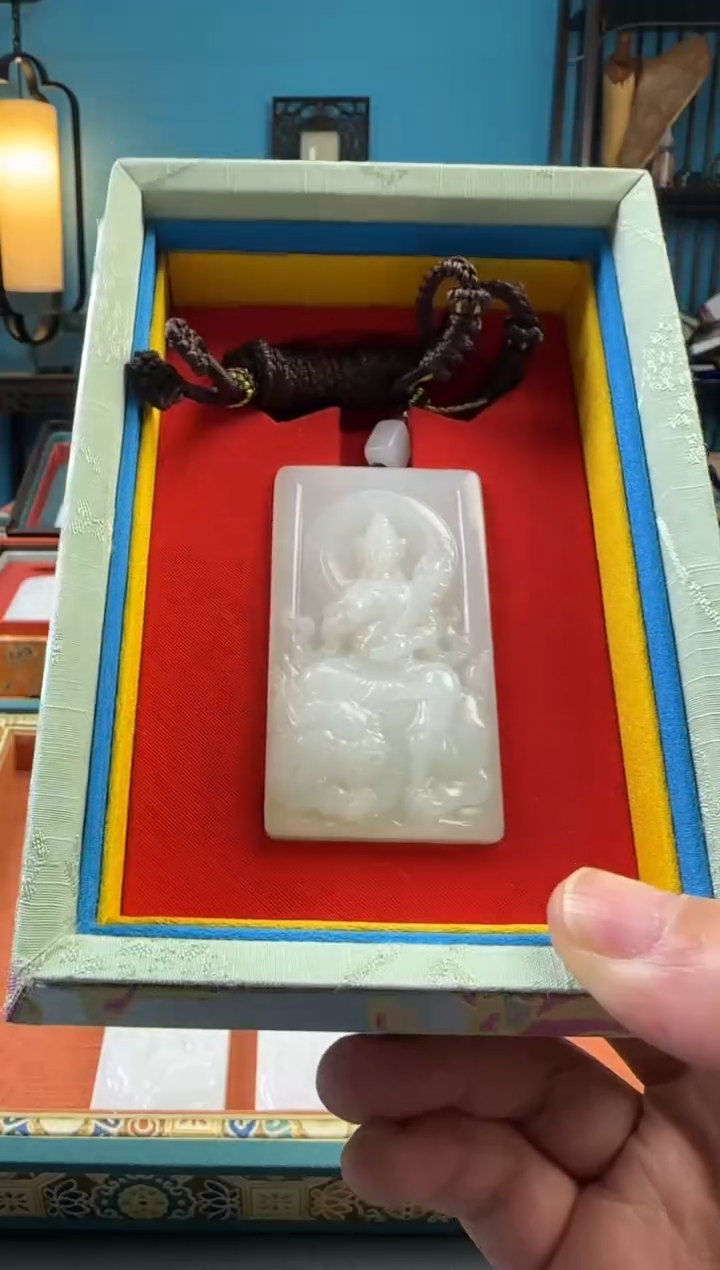 颈饰未镶嵌和田玉天****力11111111111