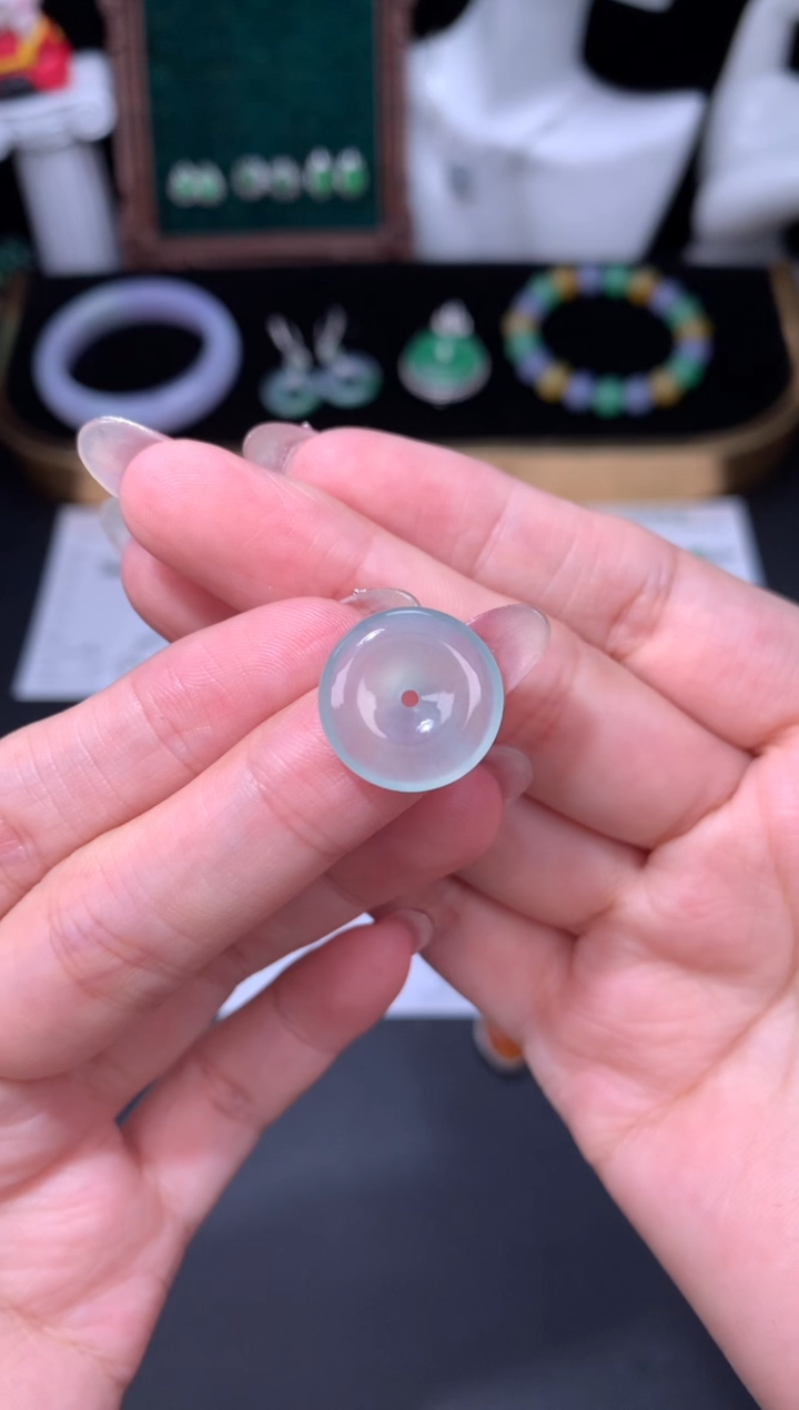 未镶嵌定制翡翠?**.48小时鉴赏期 退货不扣服务费