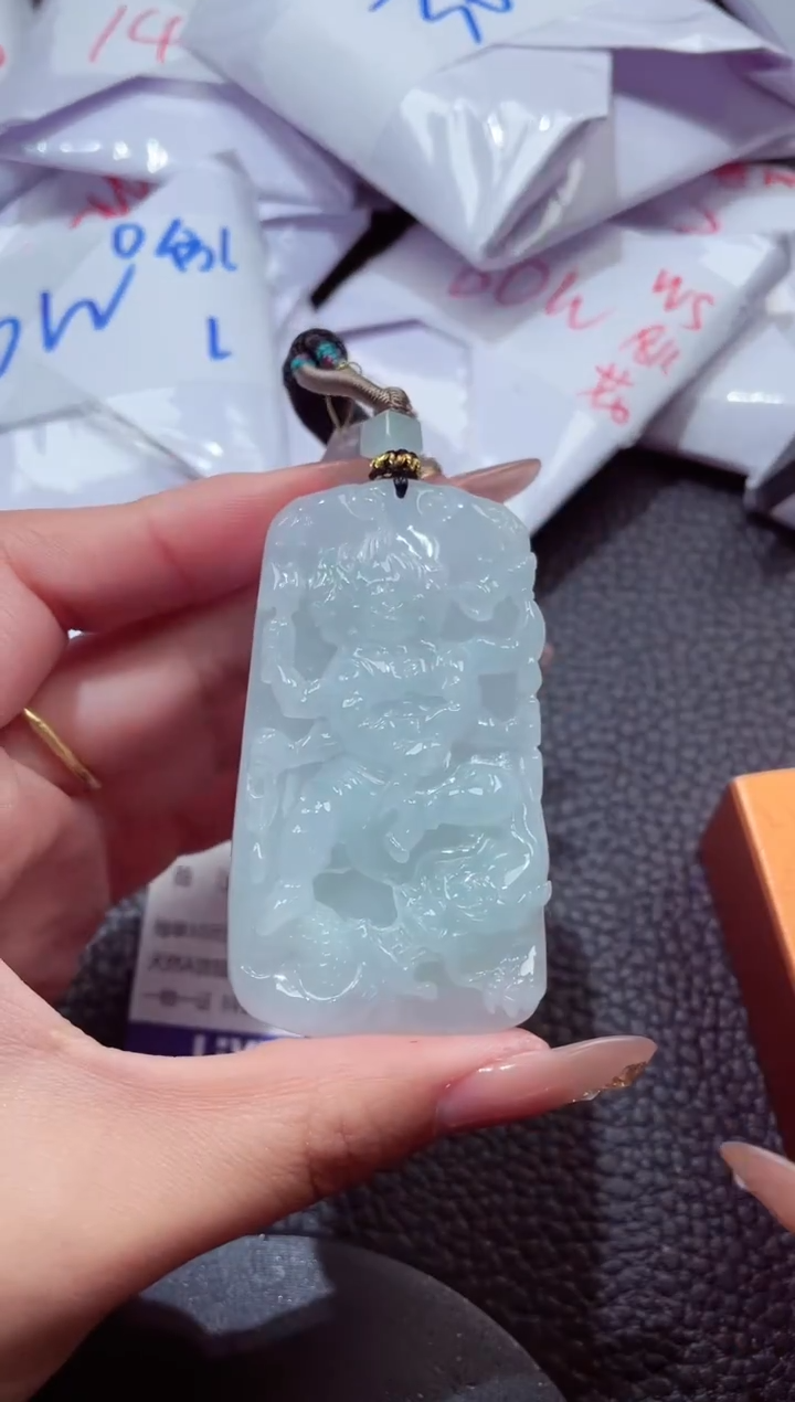 颈饰未镶嵌翡翠399