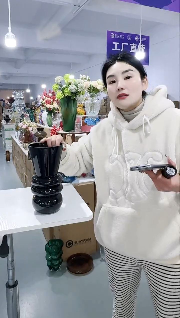 【闪购商品】无铅玻璃UU外贸花瓶微瑕-1FA2