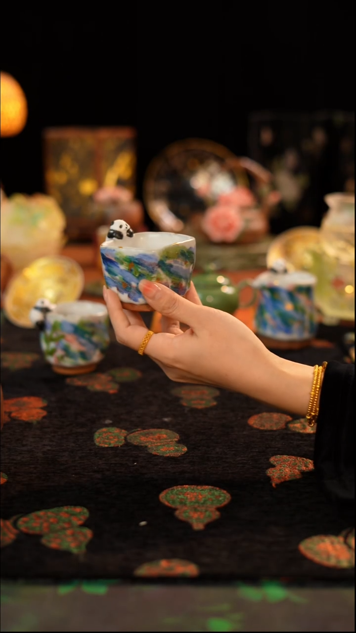 志野柴烧熊猫--四方杯